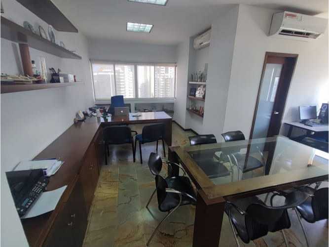 Oficina en venta en Bocagrande, Cartagena, 71 m² · foto 16 de 24