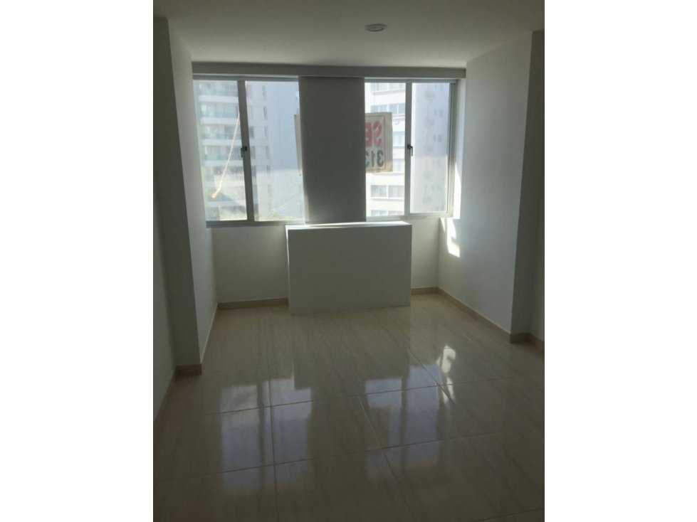Apartamento en venta en El Laguito, Cartagena · foto 2 de 12
