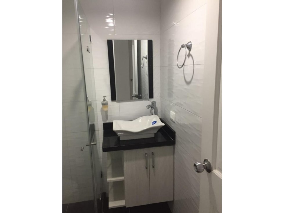 Apartamento en venta en El Laguito, Cartagena · foto 10 de 12