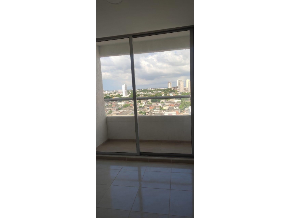 Apartamento en venta en Camino Del Medio, Cartagena · foto 2 de 11