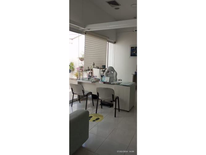 Oficina en arriendo en Bocagrande, Cartagena, 48 m² · foto 3 de 10