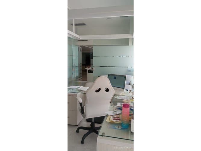 Oficina en arriendo en Bocagrande, Cartagena, 48 m² · foto 4 de 10