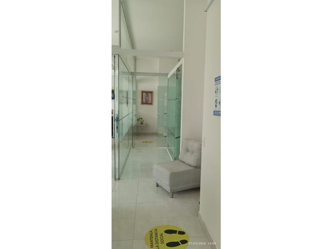Oficina en arriendo en Bocagrande, Cartagena, 48 m² · foto 7 de 10