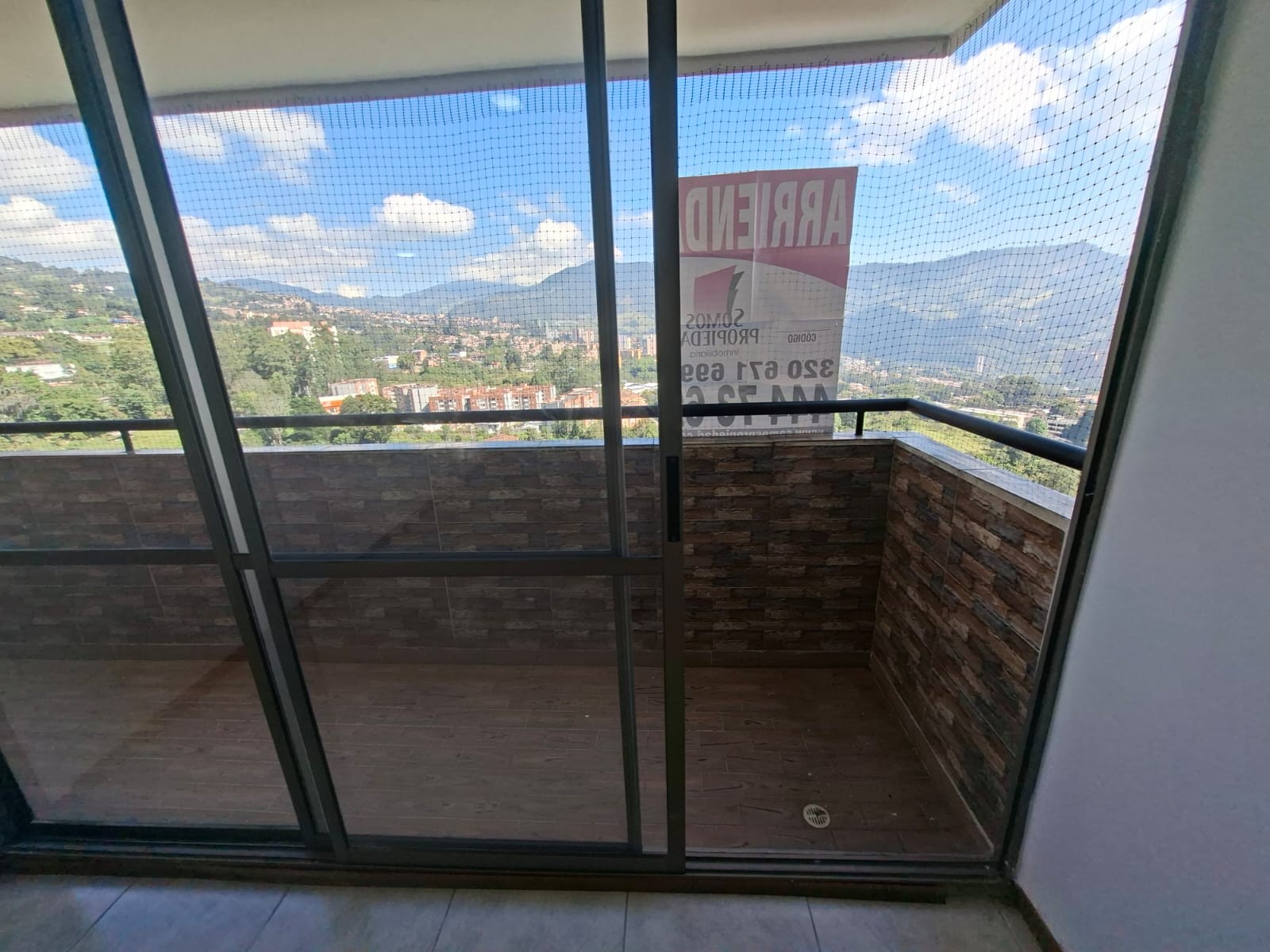 Apartamento en arriendo en La Ferreria, La Estrella · foto 12 de 24