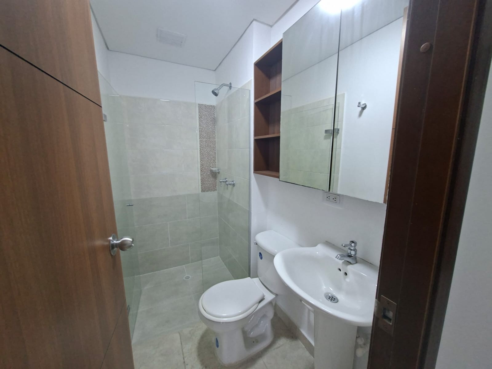 Apartamento en arriendo en La Ferreria, La Estrella · foto 16 de 24