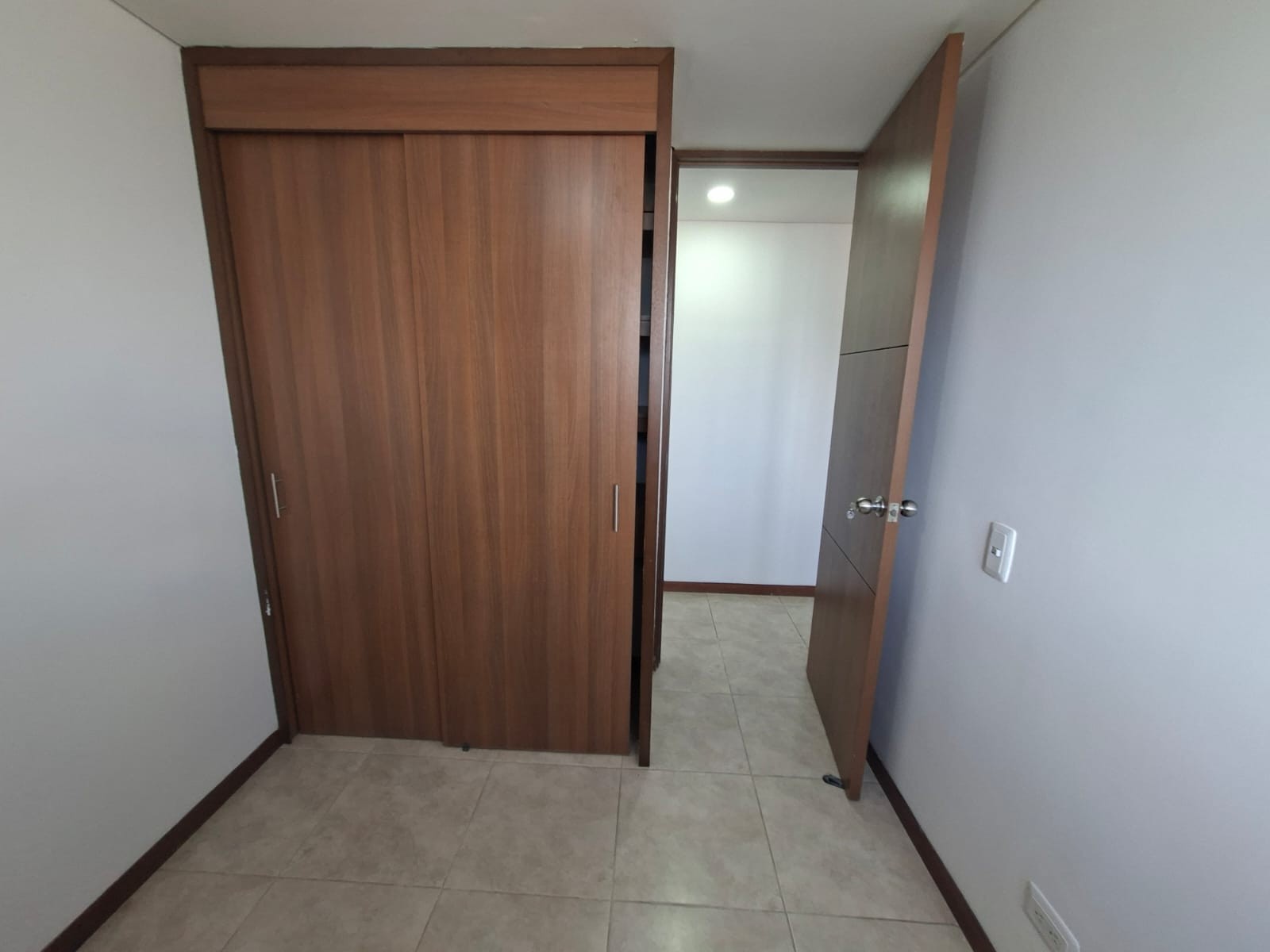 Apartamento en arriendo en La Ferreria, La Estrella · foto 14 de 24