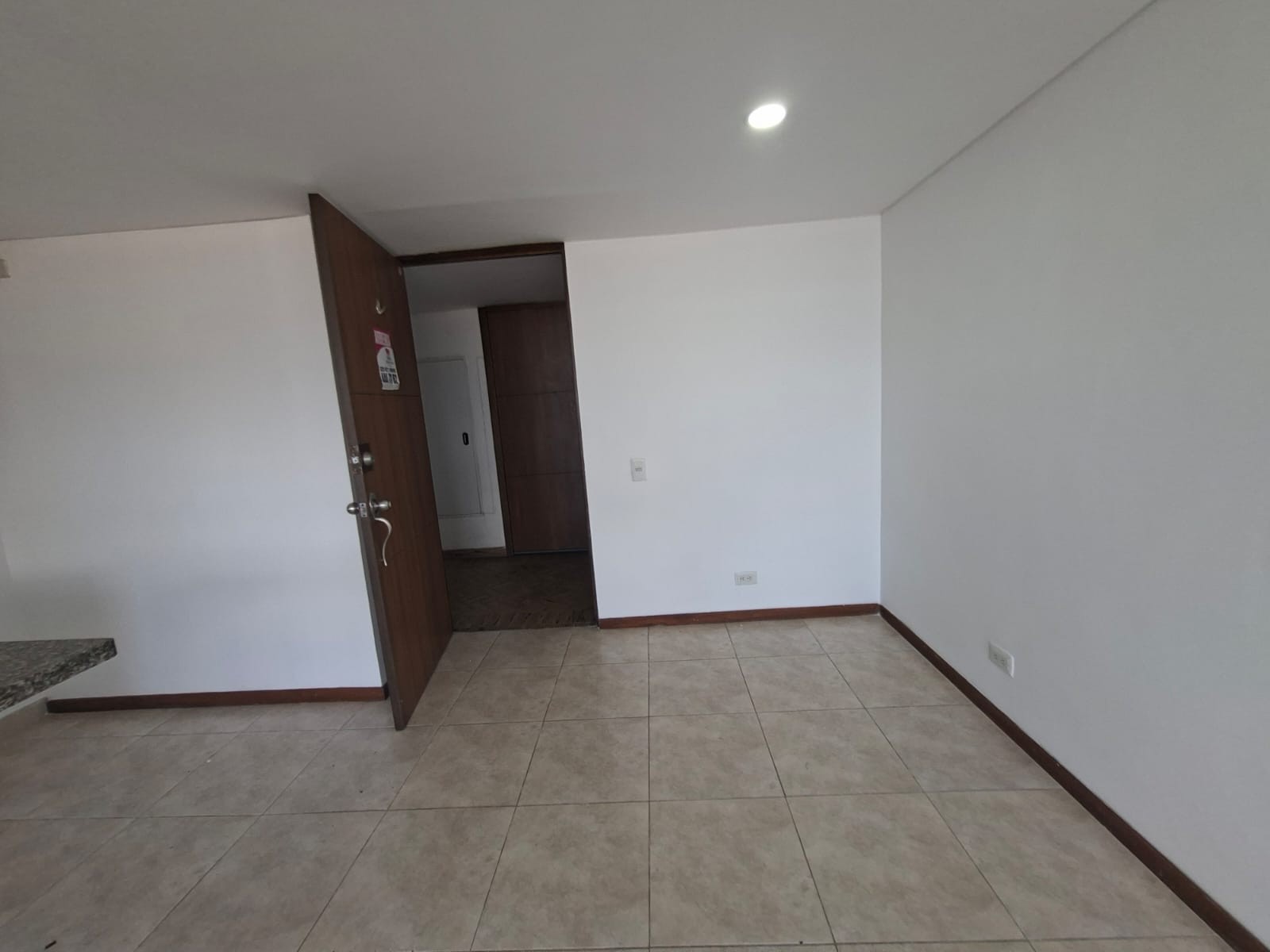 Apartamento en arriendo en La Ferreria, La Estrella · foto 4 de 24