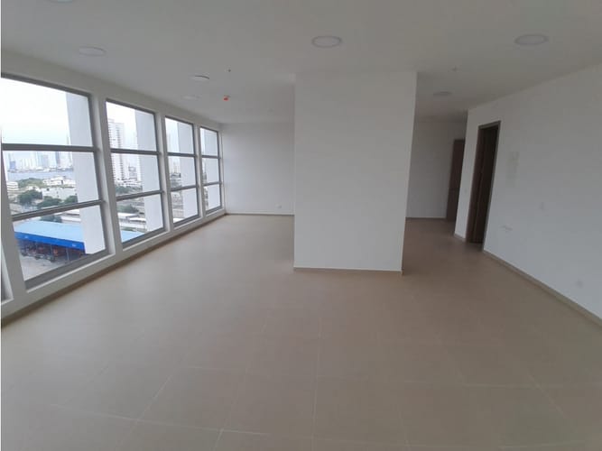 Oficina en arriendo en Manga, Cartagena, 77 m² · foto 3 de 11