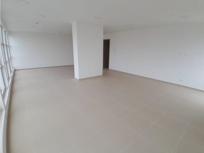 Oficina en arriendo en Manga, Cartagena, 77 m² · foto 6 de 11
