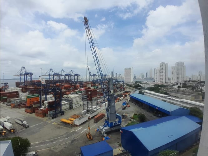Oficina en arriendo en Manga, Cartagena, 77 m² · foto 8 de 11