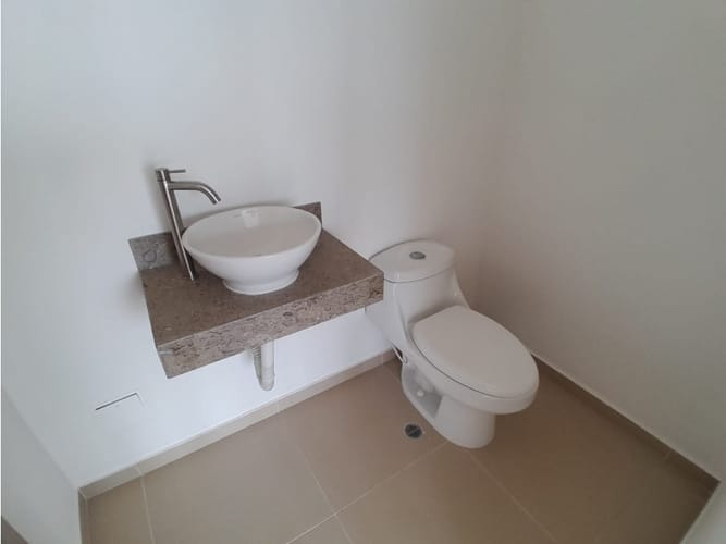 Oficina en arriendo en Manga, Cartagena, 77 m² · foto 11 de 11