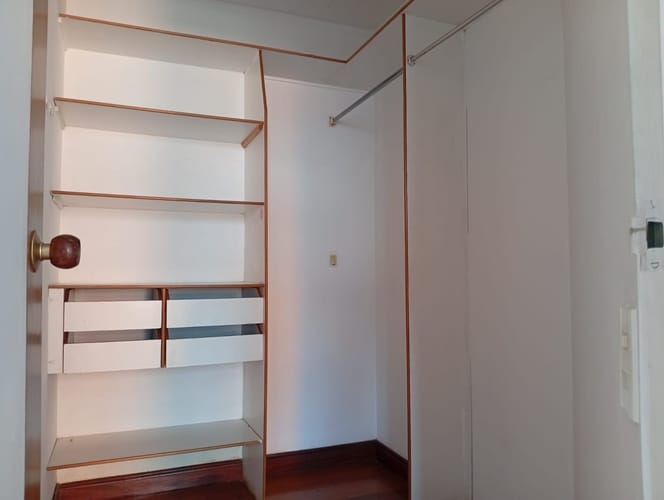 Apartamento de 3 alcobas en arriendo en Los Naranjos, Medellín, 121 m² · foto 5 de 13