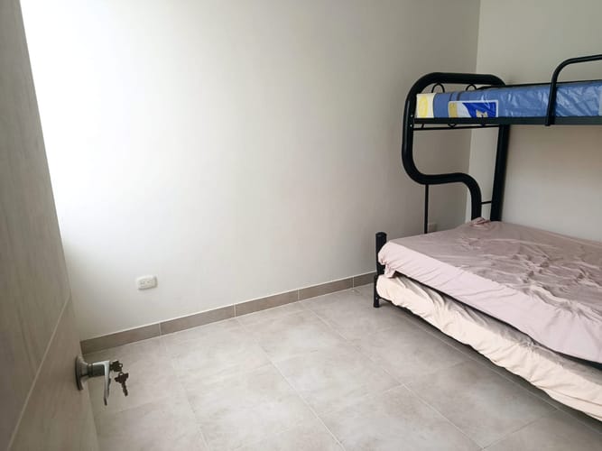 Casa de 4 alcobas en venta en Ricaurte, 75 m² · foto 13 de 20