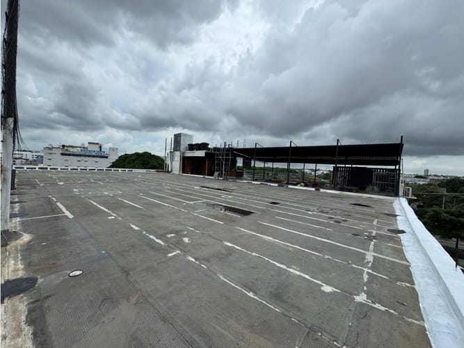 Local en arriendo en La Castellana, Cartagena, 950 m² · foto 8 de 10