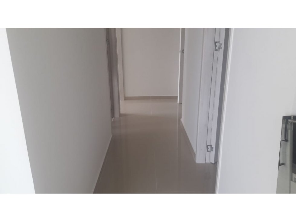 Apartamento en venta en Urbanizacion El Country, Cartagena · foto 6 de 12