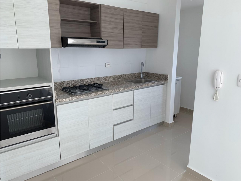 Apartamento en venta en Urbanizacion El Country, Cartagena · foto 2 de 17