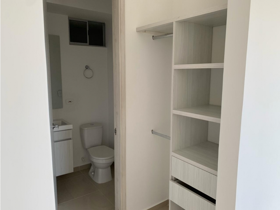 Apartamento en venta en Urbanizacion El Country, Cartagena · foto 7 de 17