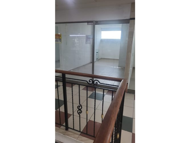Local en venta en El Centro, Cartagena, 22 m² · foto 2 de 3