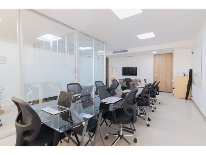 Oficina en venta en El Bosque, Cartagena, 54 m² · foto 4 de 10