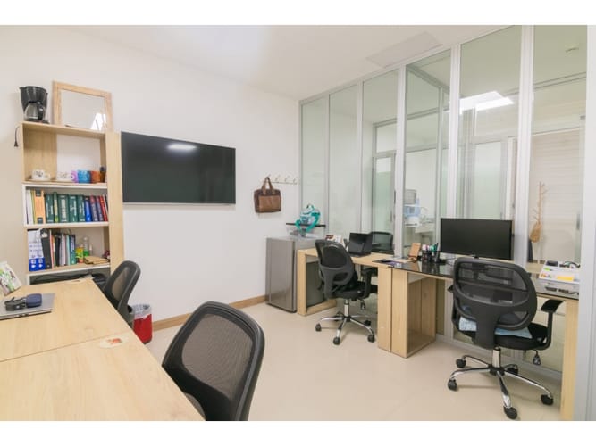 Oficina en venta en El Bosque, Cartagena, 54 m² · foto 7 de 10