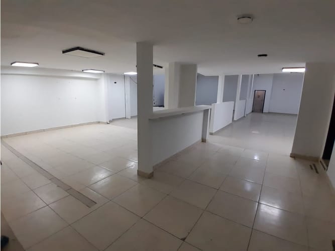 Local en venta en Bocagrande, Cartagena, 457 m² · foto 3 de 14