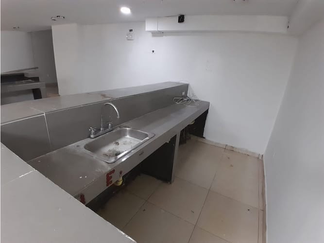 Local en venta en Bocagrande, Cartagena, 457 m² · foto 10 de 14