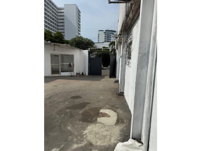 Local en arriendo en Crespo, Cartagena, 176 m² · foto 4 de 4