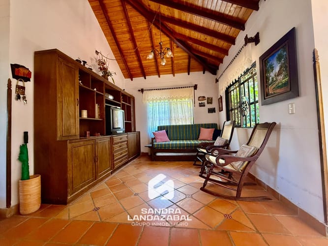 Casa de 3 alcobas en venta en Co. Hacienda San Miguel, Piedecuesta, 300 m² · foto 15 de 24