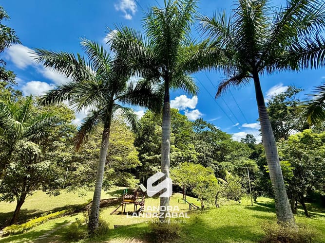 Casa de 3 alcobas en venta en Co. Hacienda San Miguel, Piedecuesta, 300 m² · foto 10 de 24