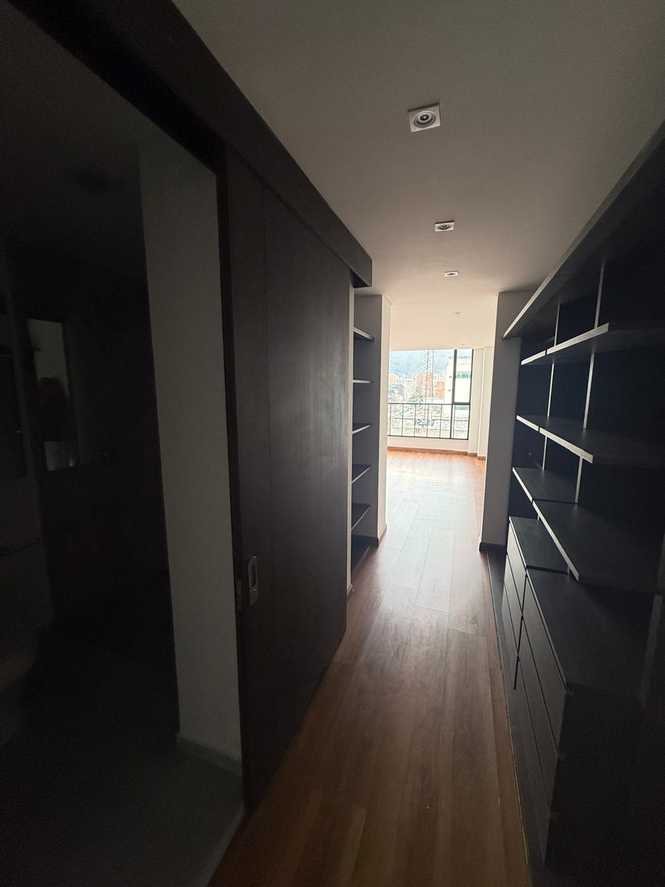 Apartamento en venta en Cedritos, Bogotá · foto 11 de 24
