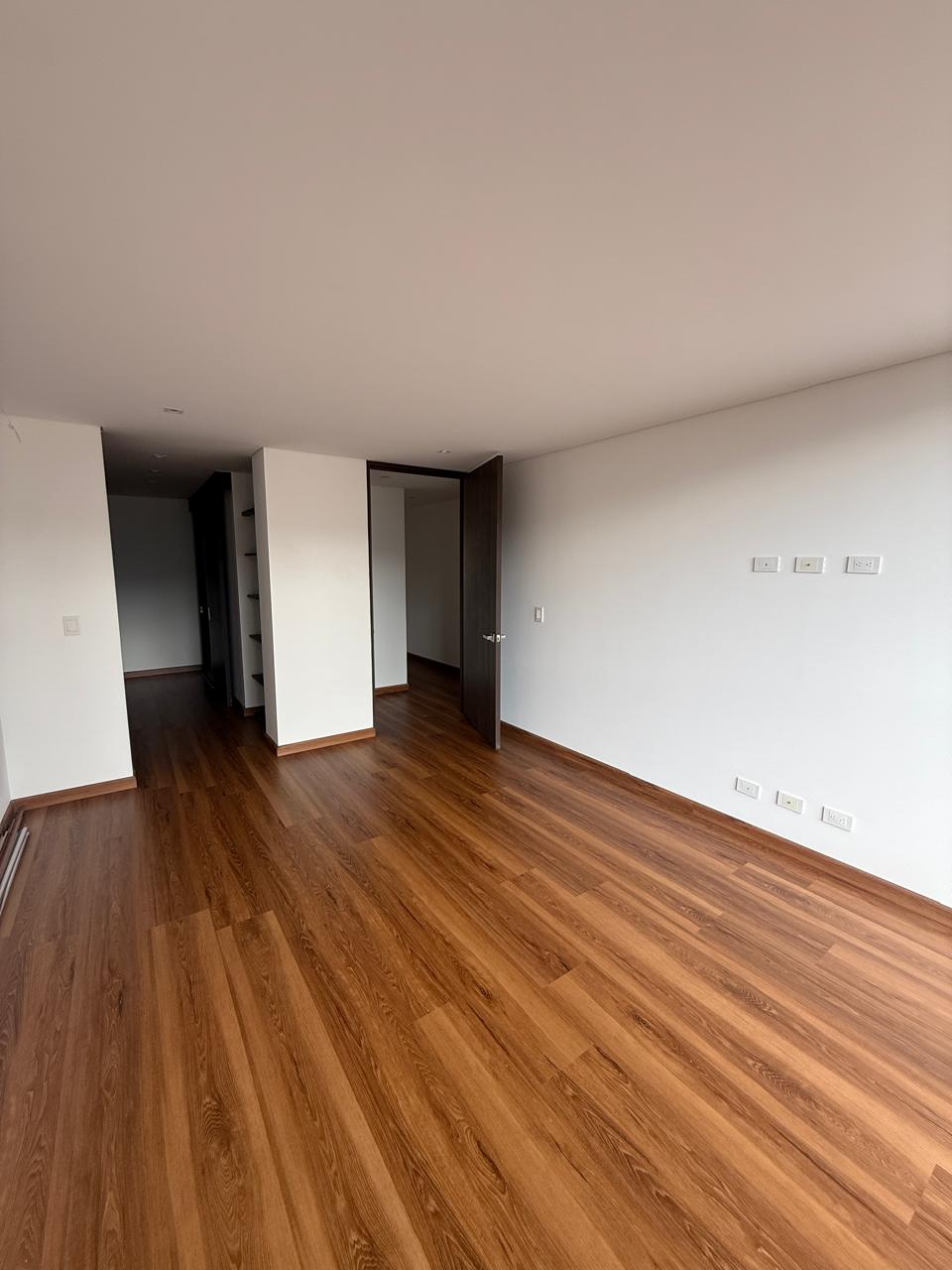 Apartamento en venta en Cedritos, Bogotá · foto 21 de 24