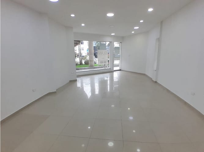 Local en arriendo en Bocagrande, Cartagena, 90 m² · foto 3 de 9