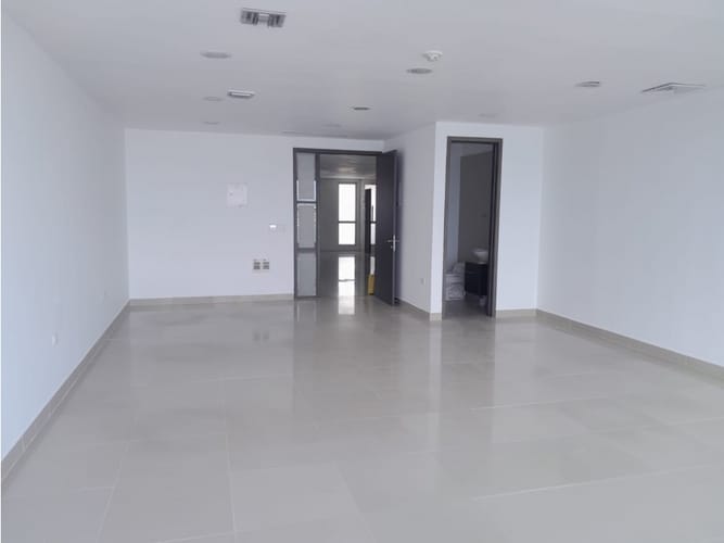 Oficina en venta en Bocagrande, Cartagena, 59 m² · foto 6 de 13