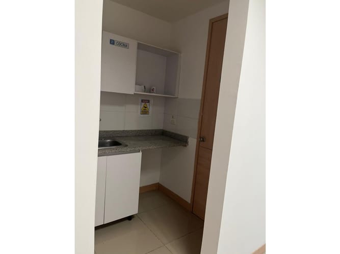 Oficina en venta en Mamonal, Cartagena, 48 m² · foto 5 de 10