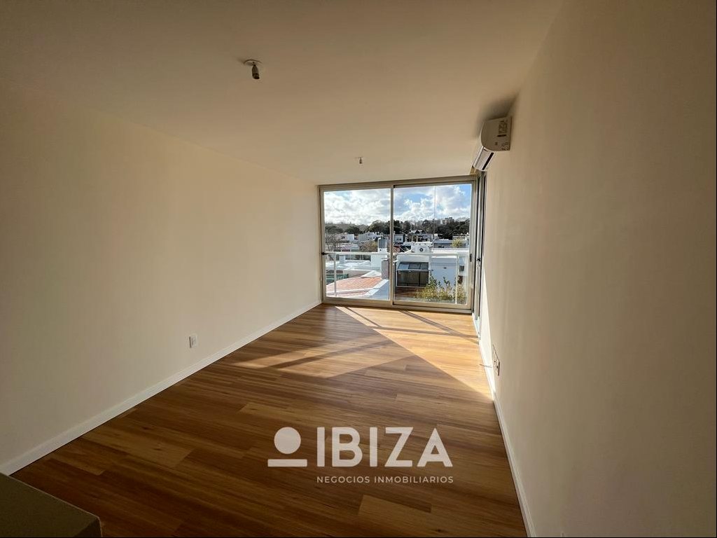 Apartamento en venta en Malvín