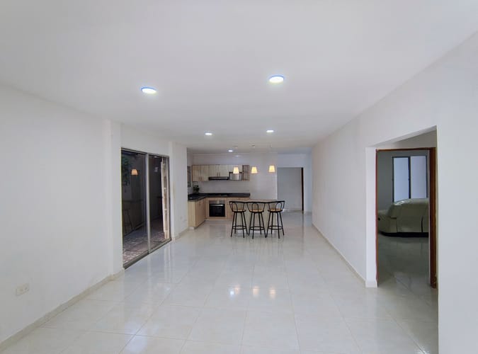 Casa de 4 alcobas en arriendo en San Carlos, Puerto Colombia, 139 m² · foto 2 de 23