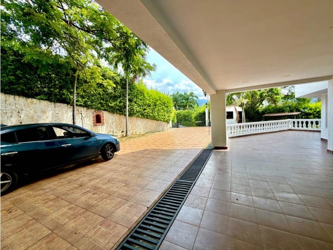 Casa de 5 alcobas en venta en Arroyohondo, Yumbo, 740 m² · foto 15 de 24