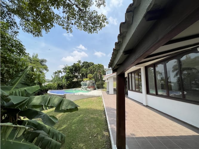 Casa de 5 alcobas en venta en Arroyohondo, Yumbo, 740 m² · foto 18 de 24