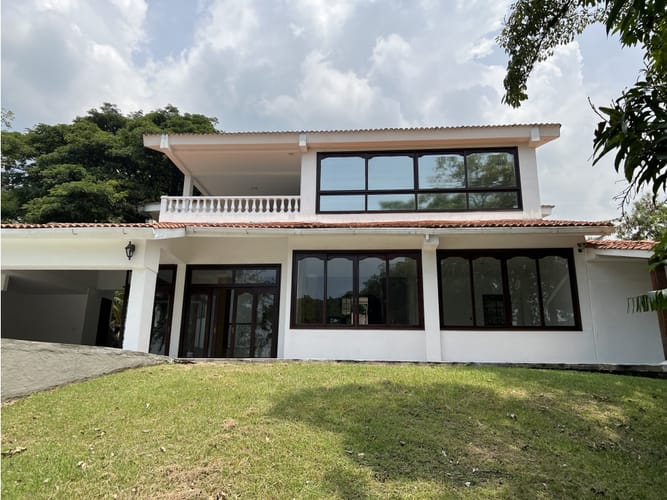 Casa de 5 alcobas en venta en Arroyohondo, Yumbo, 740 m² · foto 20 de 24