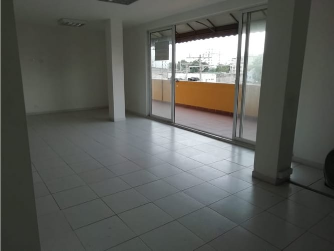 Local en venta en El Bosque, Cartagena, 380 m² · foto 7 de 24