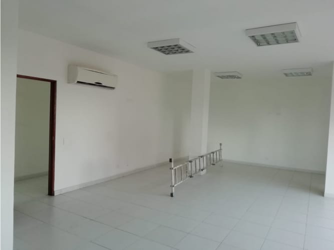 Local en venta en El Bosque, Cartagena, 380 m² · foto 20 de 24