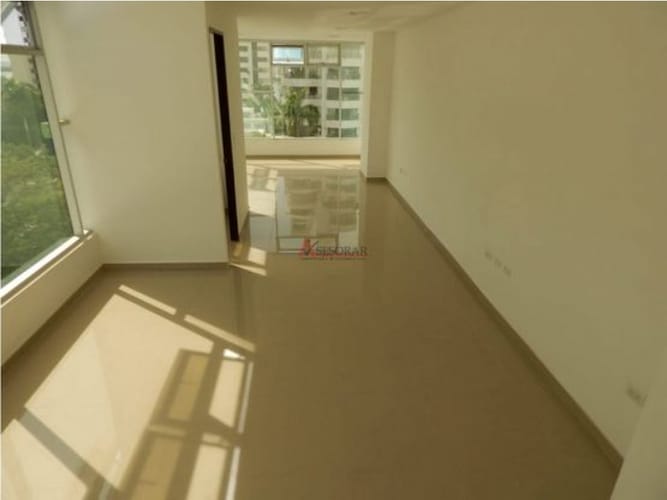 Oficina en arriendo en Bocagrande, Cartagena, 132 m² · foto 8 de 10