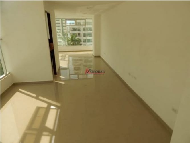 Oficina en arriendo en Bocagrande, Cartagena, 132 m² · foto 9 de 10