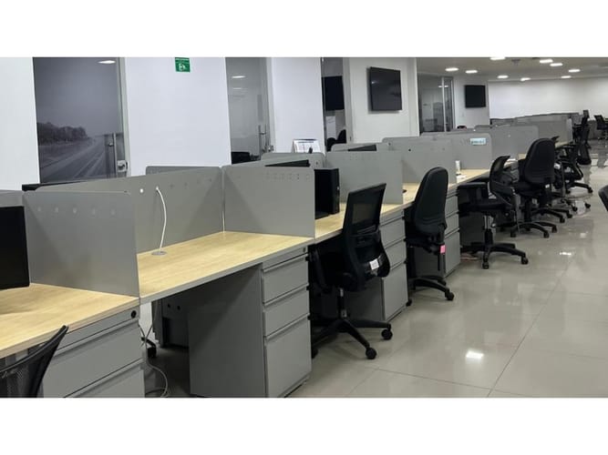 Oficina en venta en Manga, Cartagena, 480 m² · foto 9 de 16
