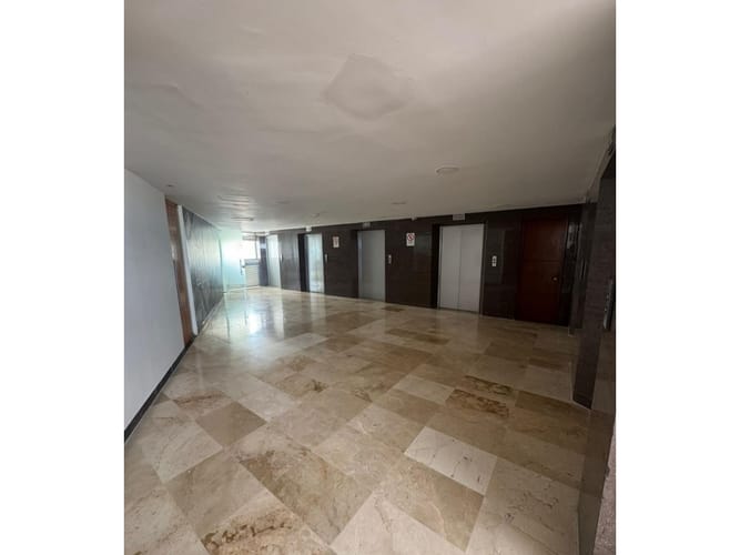 Oficina en venta en Manga, Cartagena, 480 m² · foto 11 de 16