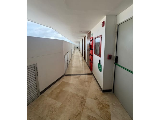 Oficina en venta en Manga, Cartagena, 480 m² · foto 13 de 16