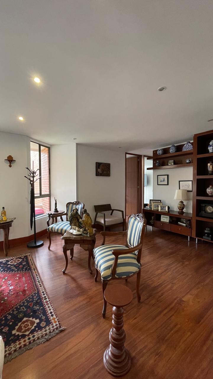 Apartamento en venta en Altos De Bella Suiza, Bogotá · foto 3 de 22