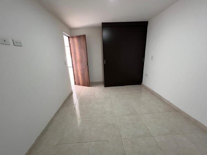 Apartamento de 3 alcobas en arriendo en San Joaquin, Sabaneta, 105 m² · foto 12 de 24