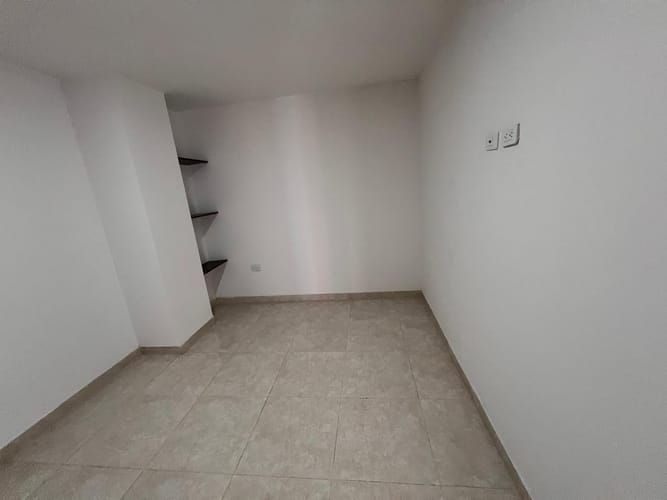 Apartamento de 3 alcobas en arriendo en San Joaquin, Sabaneta, 105 m² · foto 9 de 24