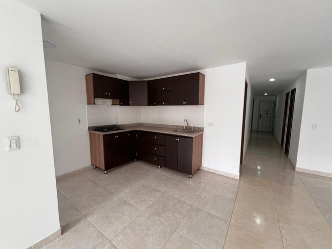 Apartamento de 3 alcobas en arriendo en San Joaquin, Sabaneta, 105 m² · foto 5 de 24